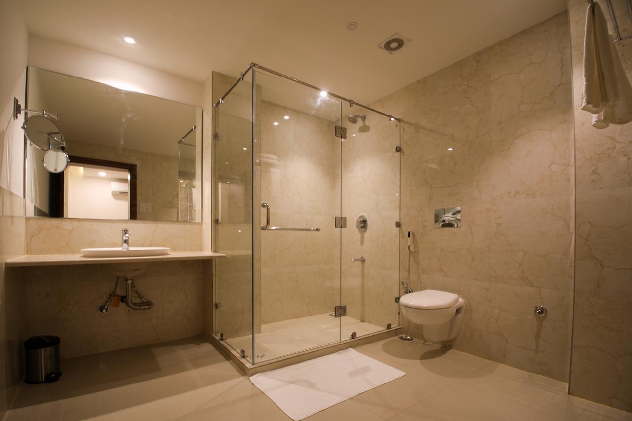 Hotel Narayanam Kota  Luaran gambar