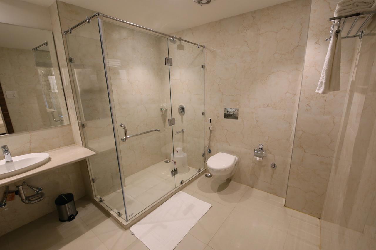 Hotel Narayanam Kota  Luaran gambar