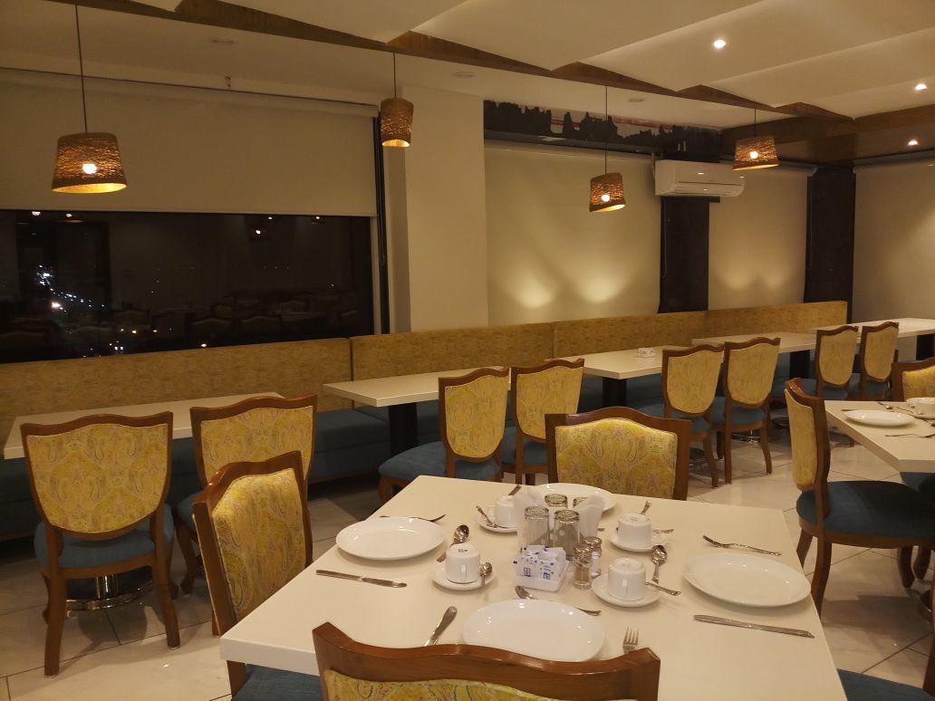 Hotel Narayanam Kota  Luaran gambar